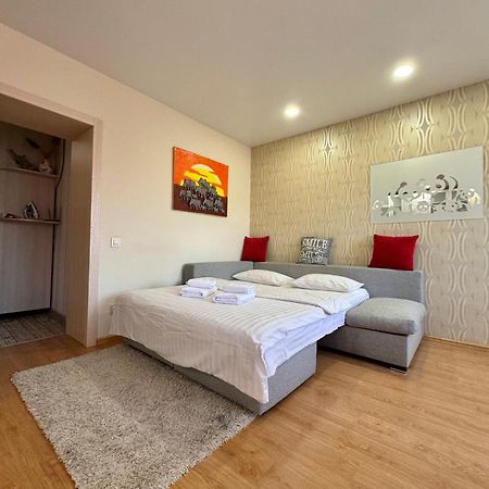 Apartpoltava Затишна 1-Кімнатна Студія,Новобудова В Самому Центрі Міста, Банківський Чек Kültér fotó