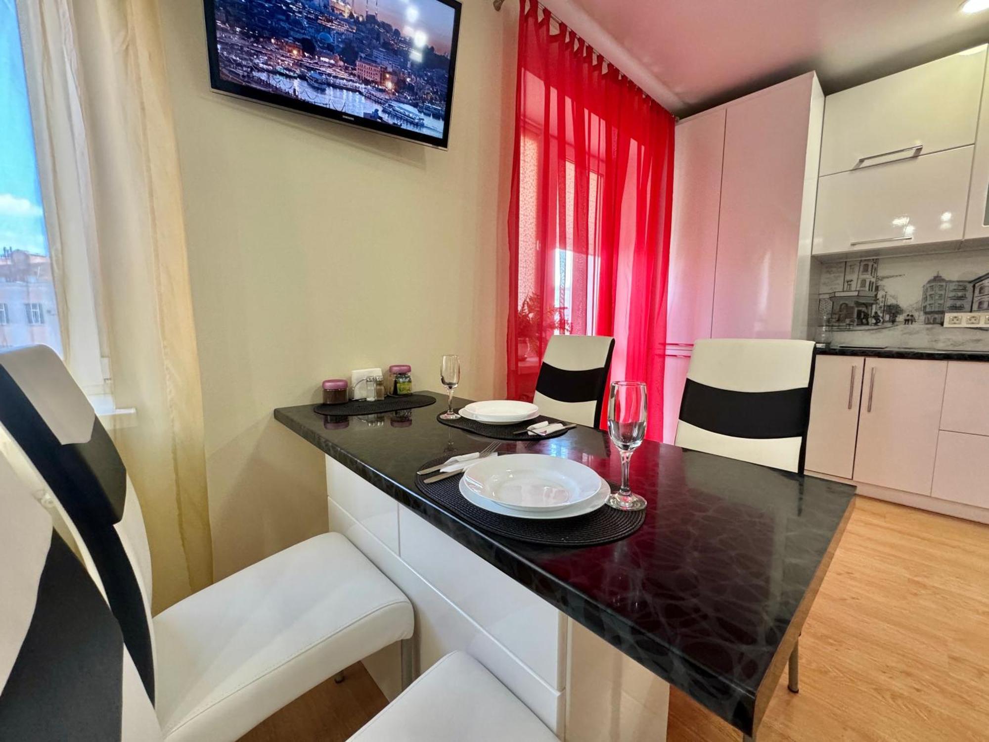 Apartpoltava Затишна 1-Кімнатна Студія,Новобудова В Самому Центрі Міста, Банківський Чек Kültér fotó